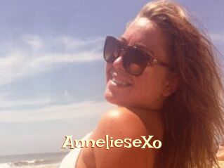 AnnelieseXo