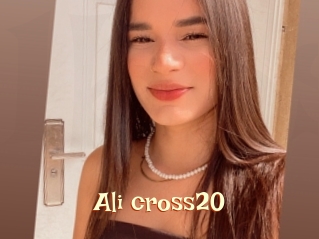 Ali_cross20
