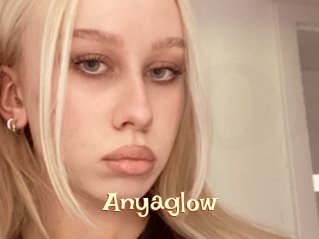 Anyaglow