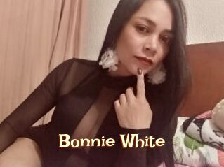 Bonnie_White