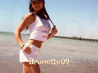 Brunette09
