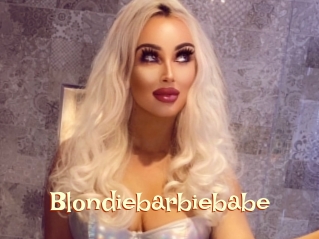 Blondiebarbiebabe