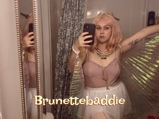 Brunettebaddie