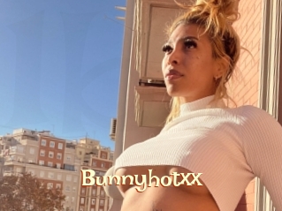 Bunnyhotxx