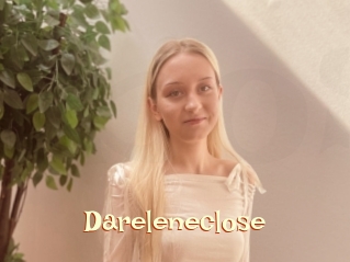Dareleneclose