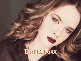 Emilia_Foxx