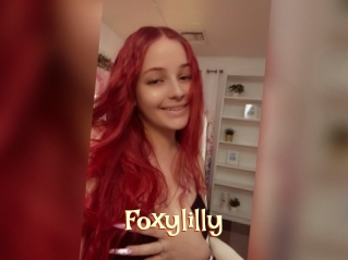 Foxylilly