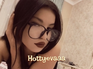 Hottyevaaa