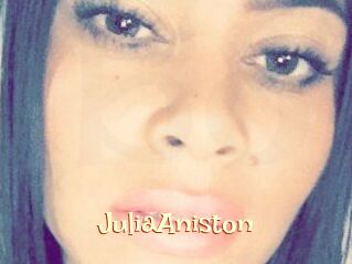 Julia_Aniston