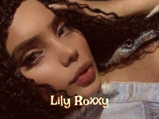 Lily_Roxxy
