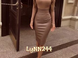 LyNN244
