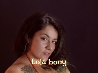 Lola_bony