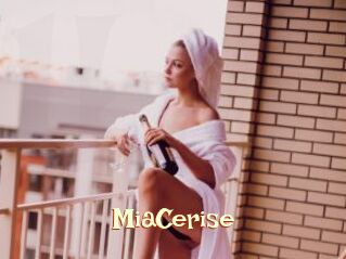 MiaCerise