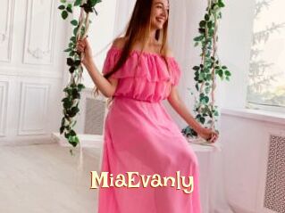 MiaEvanly
