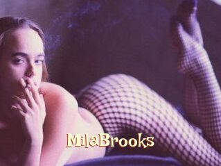 Mila_Brooks