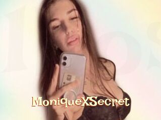 MoniqueXSecret