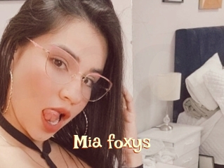 Mia_foxys