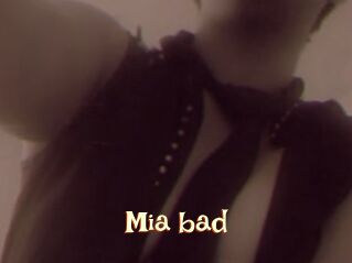 Mia_bad