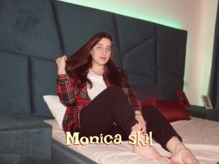 Monica_skil