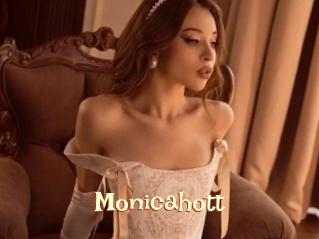 Monicahott