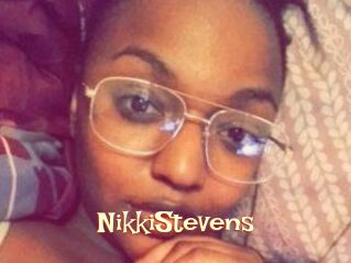 Nikki_Stevens