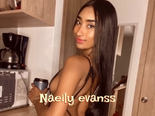Naeily_evanss