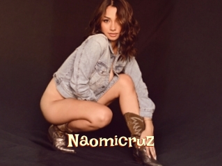 Naomicruz