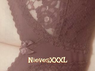 NievesXXXL
