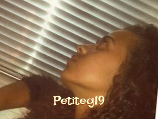 Petiteg19