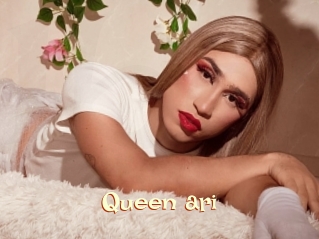 Queen_ari