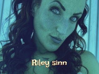 Riley_sinn