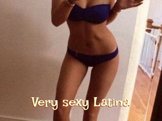 Very_sexy_Latina