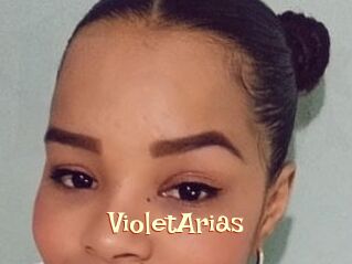 Violet_Arias