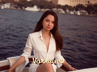 Voxxaura