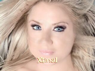 Xtina1